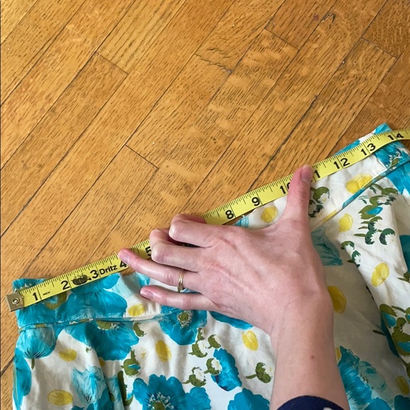 Vintage 1960’s White Cotton Floral Circle Skirt - Picture 10 of 16